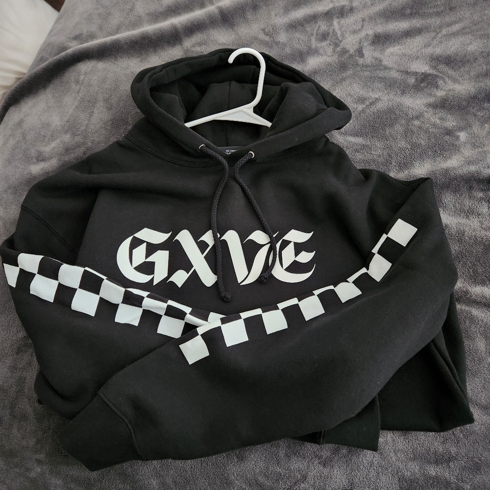 GXVE HOODIE